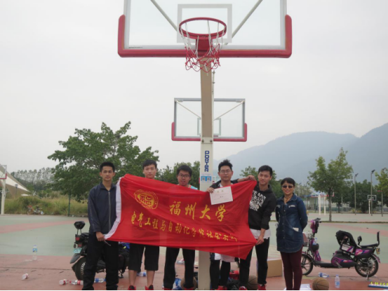 图五